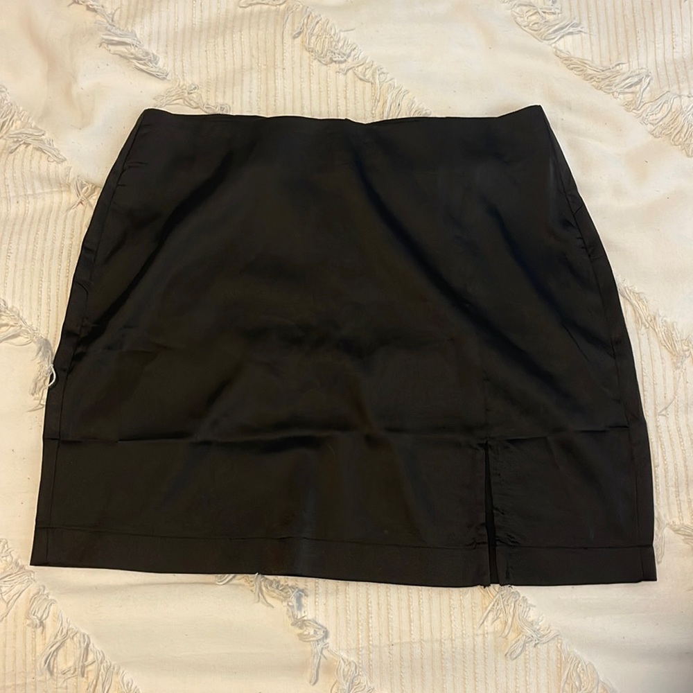 Silky Skirt